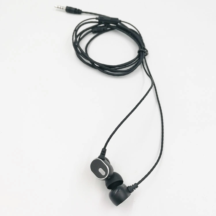 China Manufacturers Wholesale Sports Metal Earphones Wired Earbud with Mic